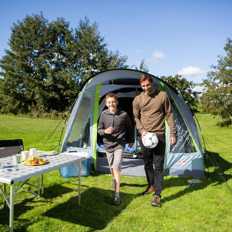 Coleman Meadowood 4 Person Tent With Blackout Bedrooms 5 Coleman Meadowood 4 Person Tent With Blackout Bedrooms - Image 5