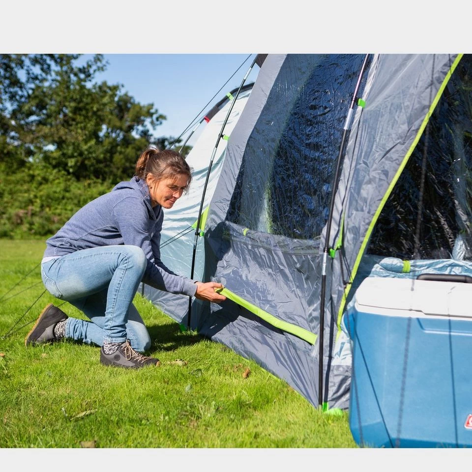 Coleman Meadowood 4 Person Tent With Blackout Bedrooms 9 Coleman Meadowood 4 Person Tent With Blackout Bedrooms - Image 9