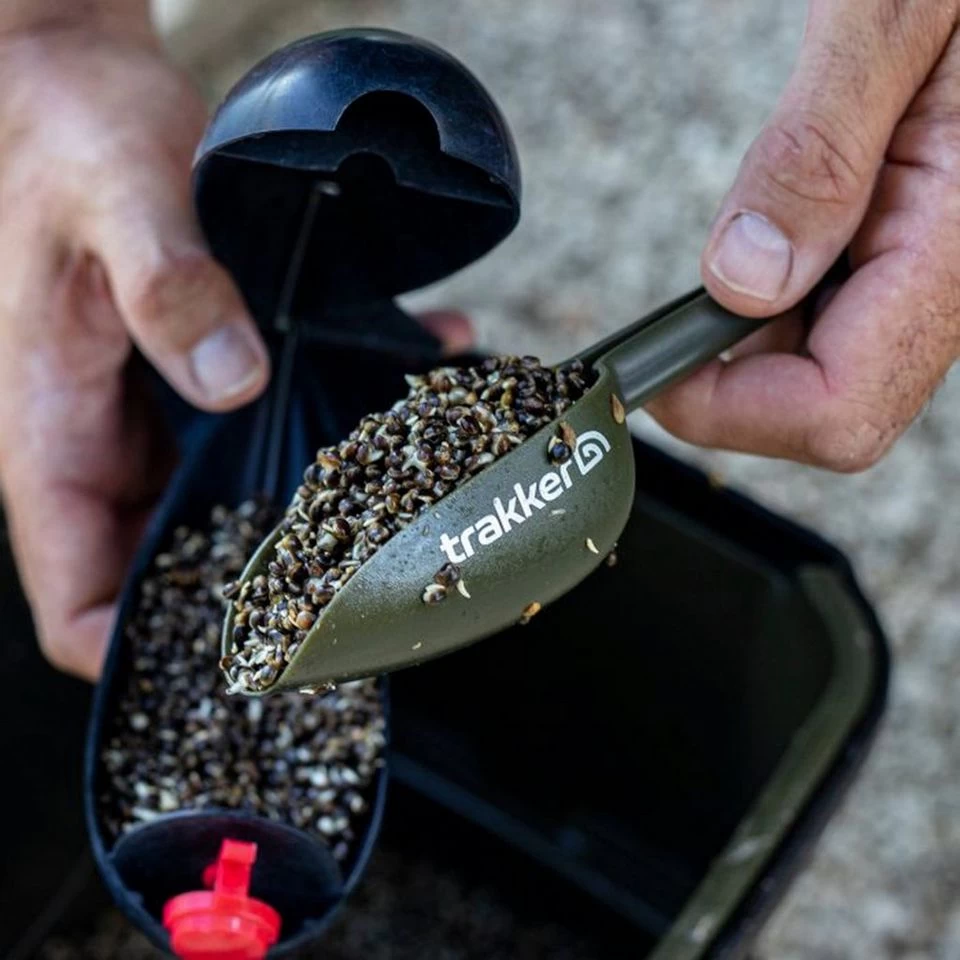 TRAKKER Bait Scoop Set 7 TRAKKER Bait Scoop Set - Image 7